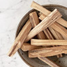 Pau Santo do Peru 50gr ( 6-8 Sticks ) Pau Santo do Peru 50gr ( 6-8 Sticks )